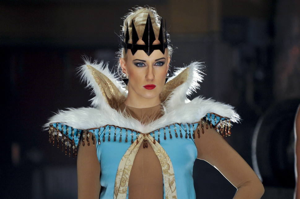 A.Vedrickaitė į sceną sugrįš ekstravagantišku klipu su gėjų kultūros elementais