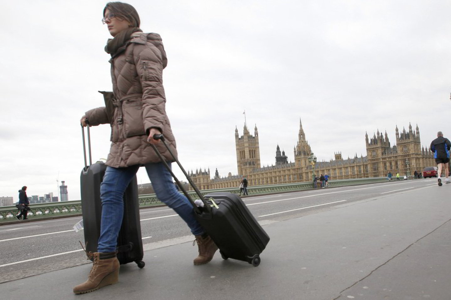Pusė emigrantų keliauja į Didžiąją Britaniją.