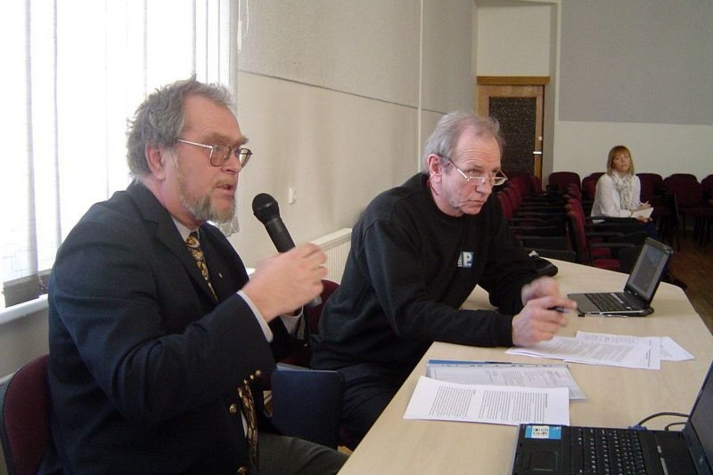 A. Speičys (kairėje) su A. Varnu nori mokyti vaikus buriuoti.