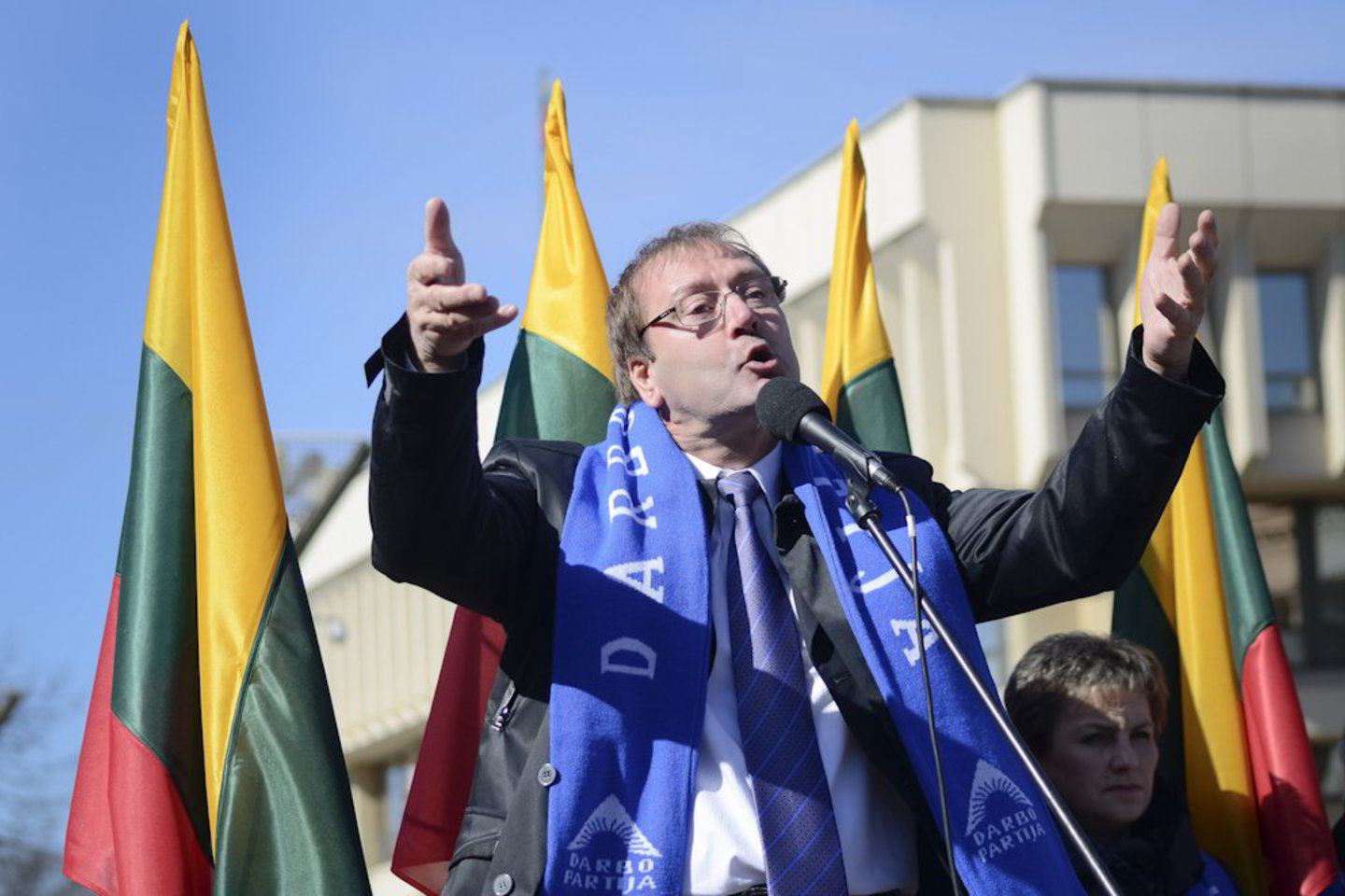 V. Uspaskichas kalbėjo miniai.
