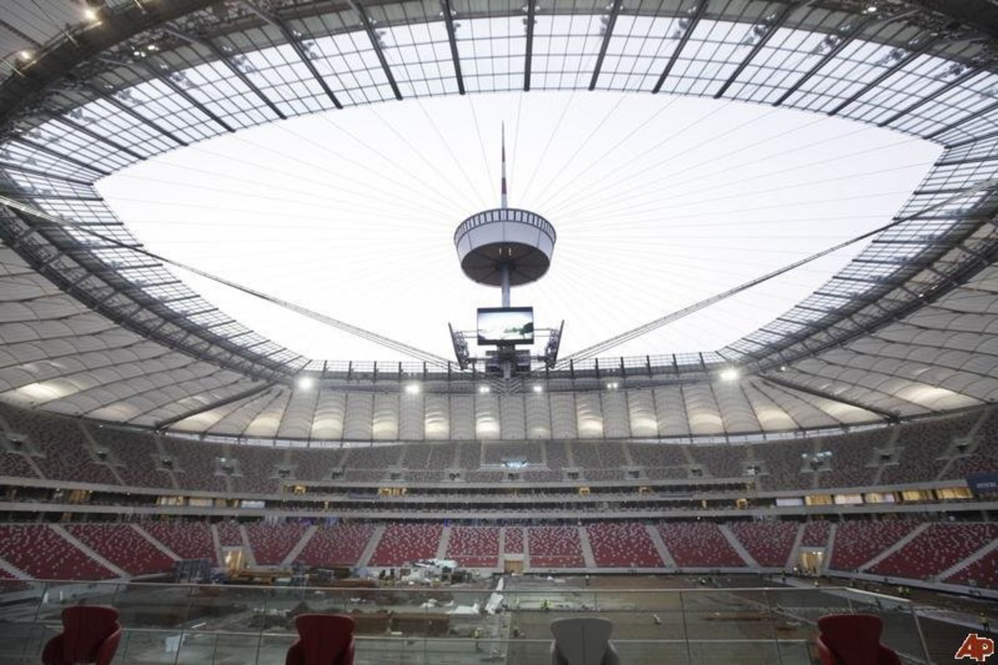 Lenkija valo futbolo korupcijos dėmes.