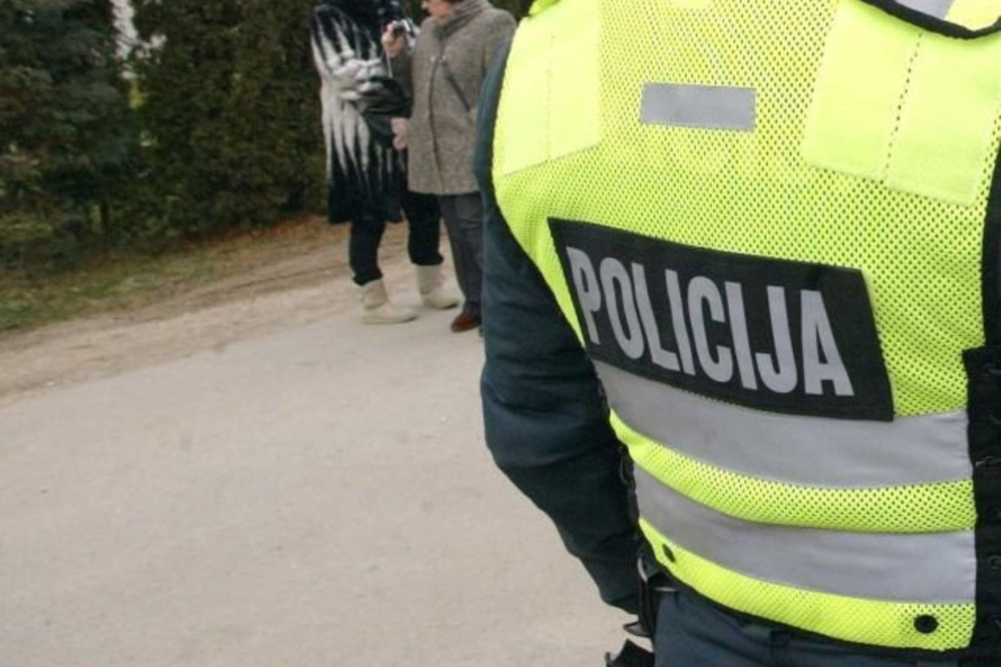 Įtariamasis uždarytas į areštinę.