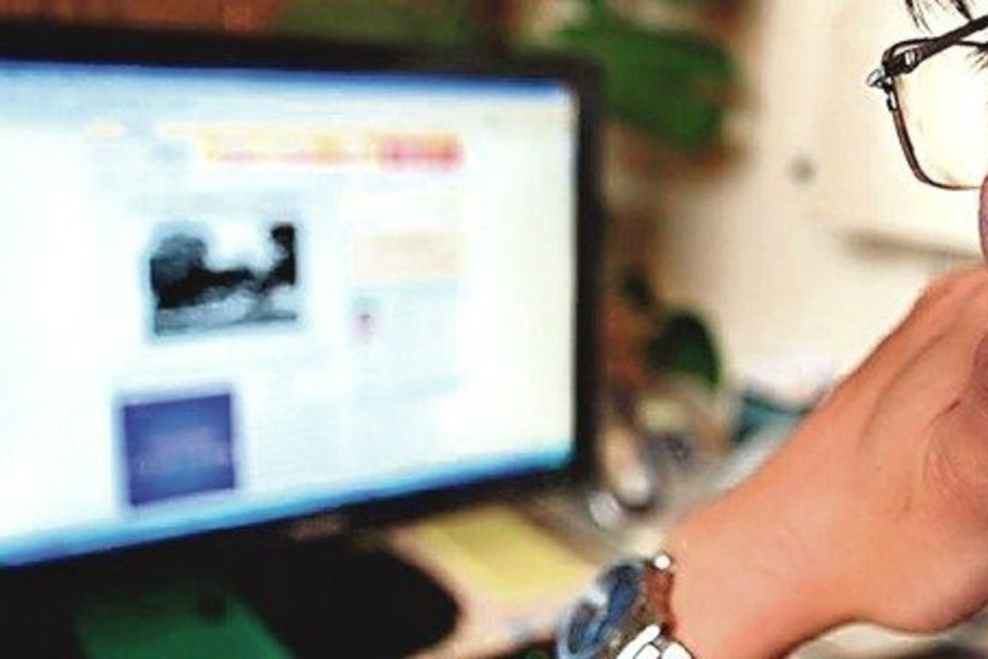 Italijos kunigas paragino penktadieniais atsisakyti naršymo internete.