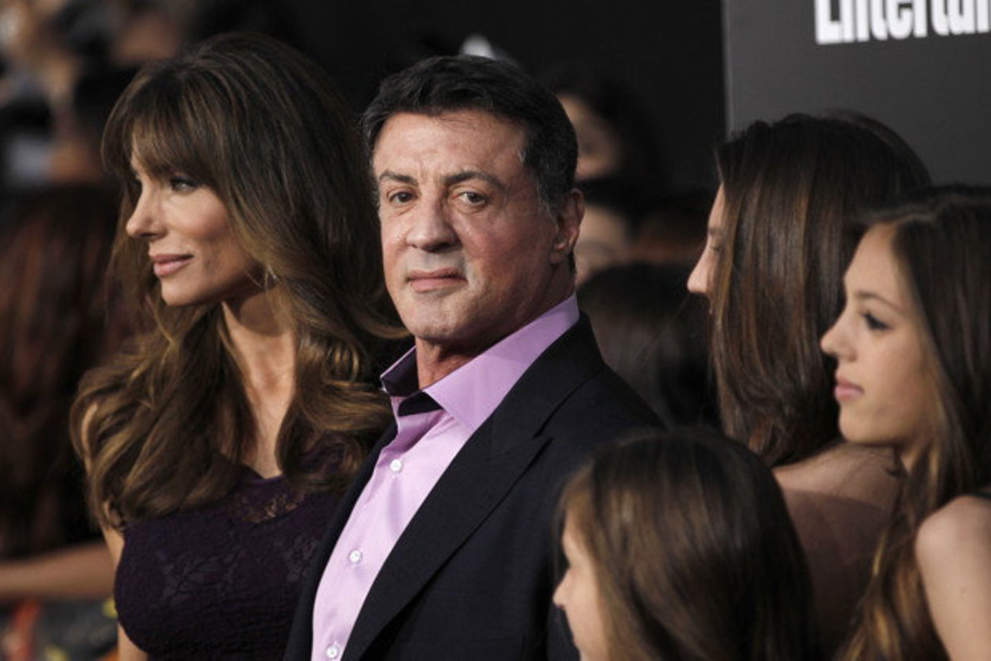 Sylvesteris Stallone sukūrė dizainą serijai prabangių plunksnakočių.