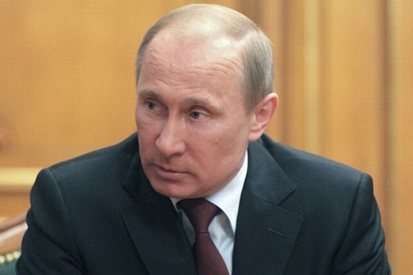 Baigęs karjerą Sankt Peterburge V. Putinas tapo Rusijos federalinės saugumo tarnybos vadovu, po to - premjeru, o 2000-aisiais buvo išrinktas Rusijos prezidentu.