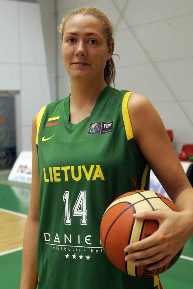 E. Šulčiūtė per 13 min. pelnė 8 taškus.