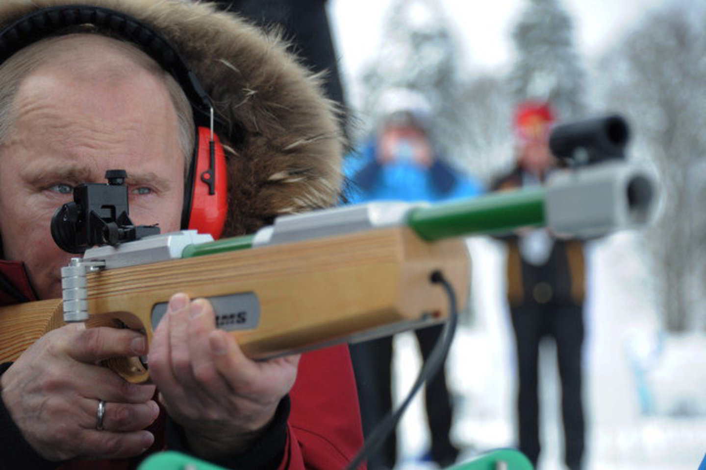 Išrinktas Rusijos prezidentas Vladimiras Putinas palaimino kūrimą ginklų, kurie aukas paverčia „zombiais“, paveikdami jų nervinę sistemą, rašo „Mail on Sunday“.