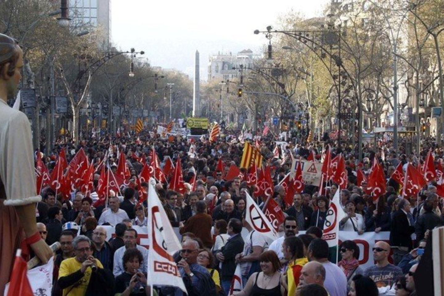 Daugiausia nedarbas išaugo Graikijoje, Ispanijoje ir Kipre. Ispanijoje žmonės protestuoja prieš susidariusią situaciją.