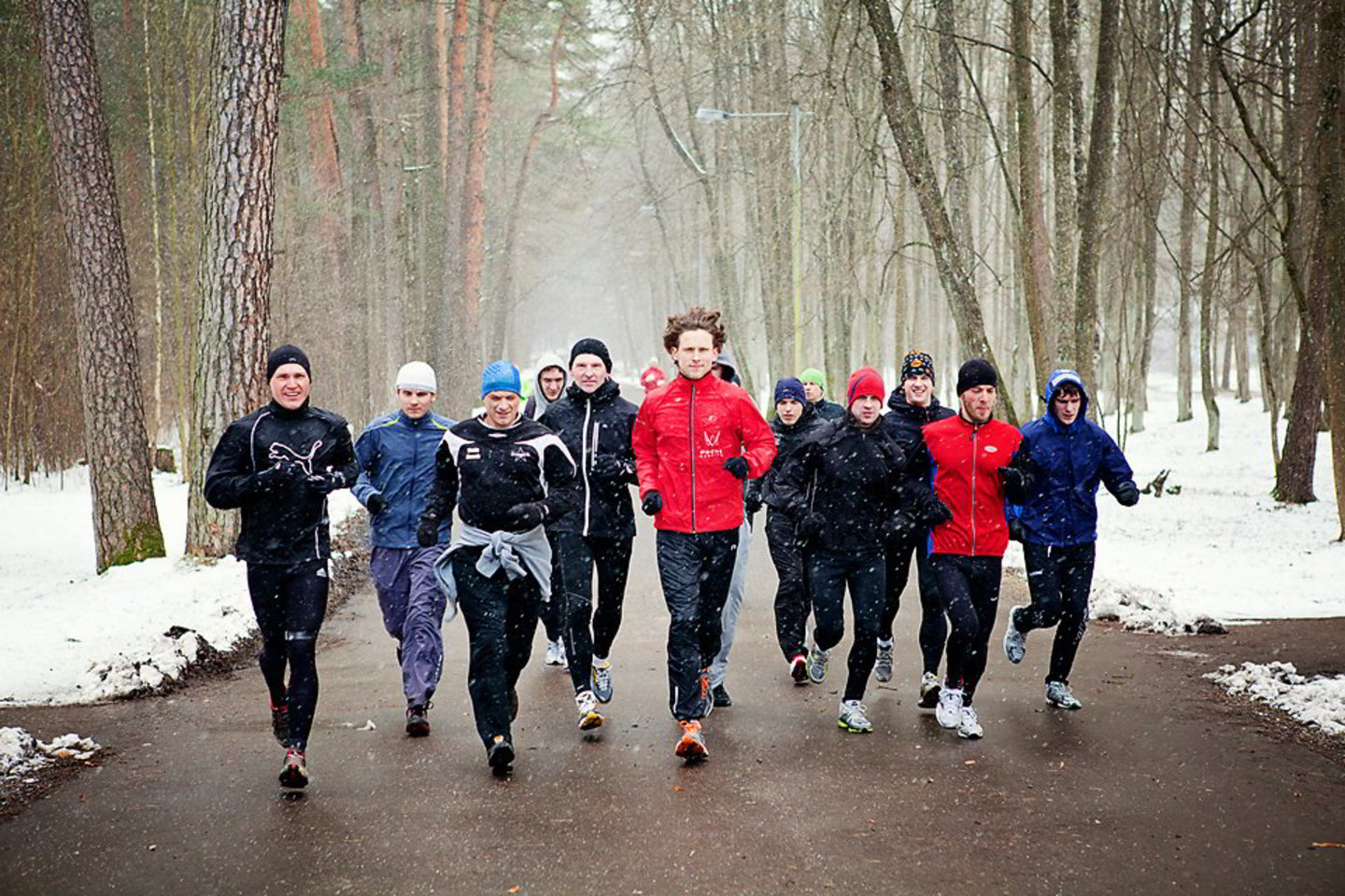 Nemokamų treniruočių iniciatorius – Tarptautinis Vilniaus maratonas, kuris kasmet suburia šimtus lengvosios atletikos mėgėjų iš Lietuvos ir užsienio šalių.