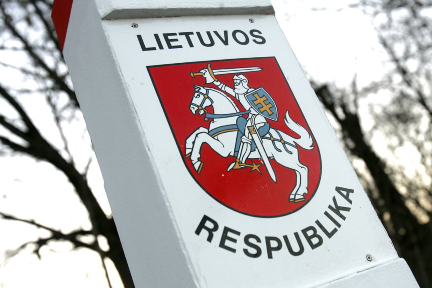 Dvišalis susitarimas dėl palengvinto judėjimo pasienyje su Baltarusija pasirašytas 2010 metų spalio 20 dieną Minske.
