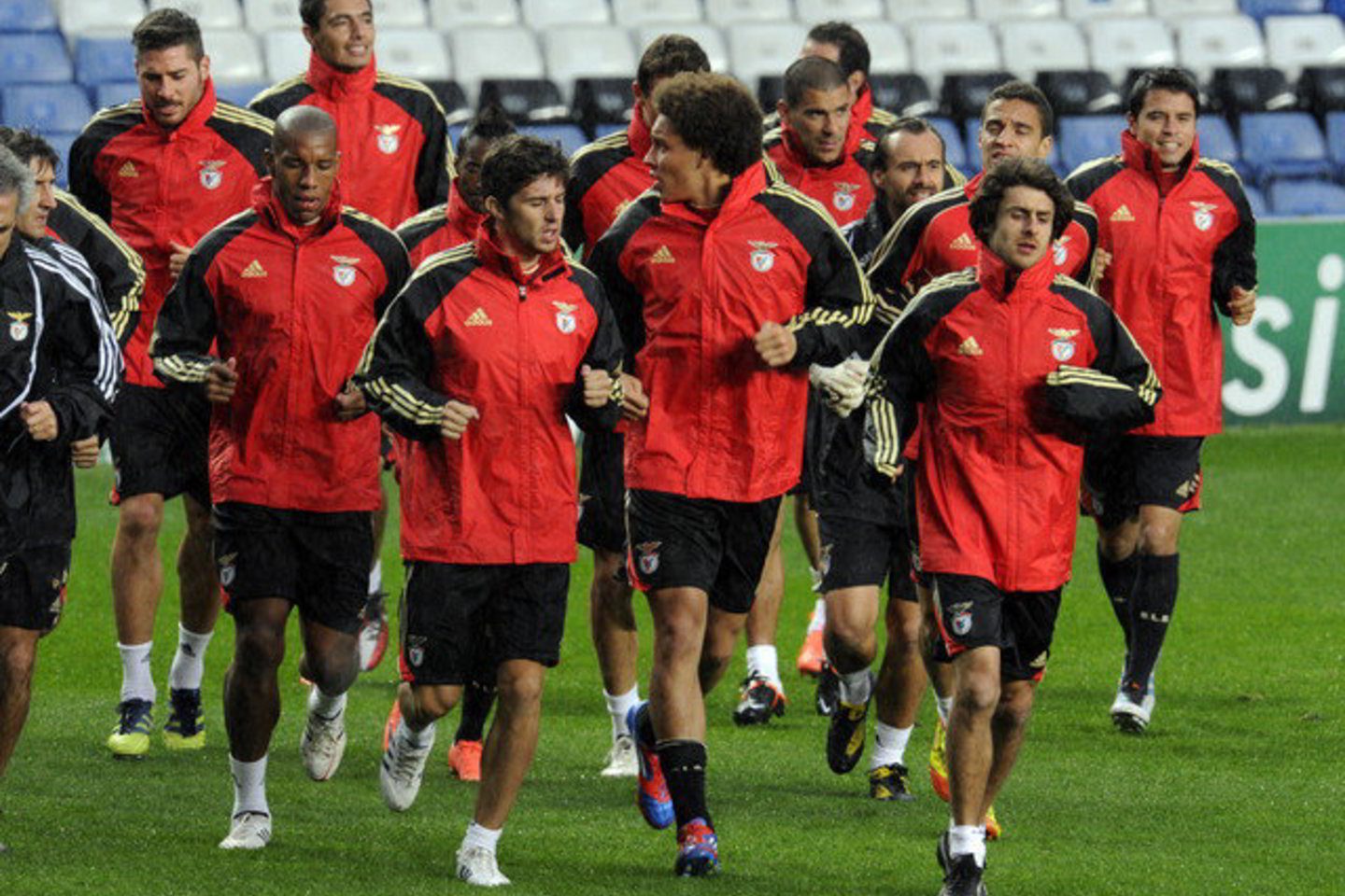 "Benfica" futbolininkai mėgins palaužti "Chelsea" "Stamford Bridge" stadione.