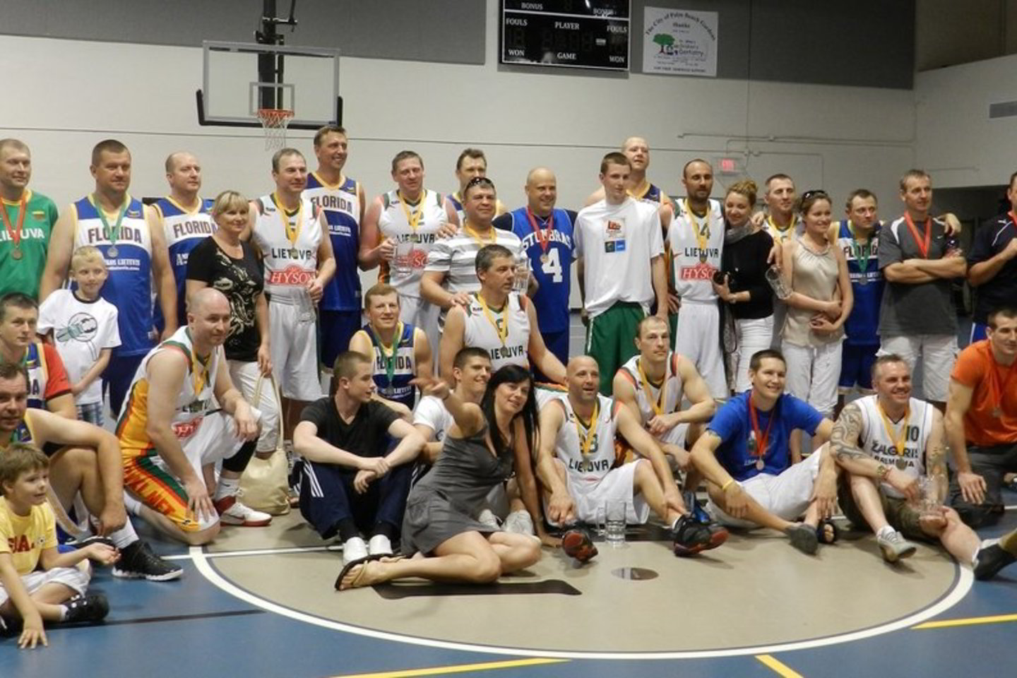 Finale dėl čempionų vardų kovėsi „Žalgiris“ ir „Floridos“ krepšininkai, 66:50 laimėjo žalgiriečiai.