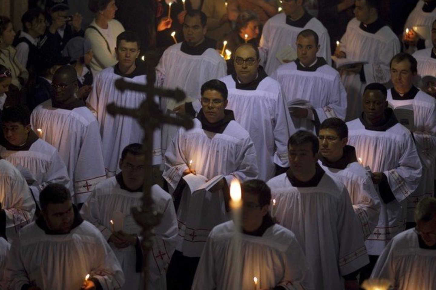 Krikščionys rinkosi Jeruzalės senamiestyje ir aplinkiniuose rajonuose, minėdami Jėzaus Kristaus nukryžiavimą ir palaidojimą.