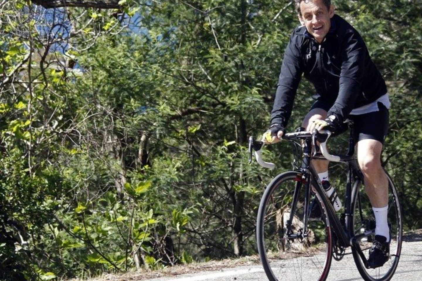 Penktadienį paskelbti agentūros „IFOP-Fiducial“ naujausio tyrimo rezultatai rodo, kad N. Sarkozy gali tikėtis laimėti pirmąjį rinkimų turą, surinkęs 29 proc. balsų.