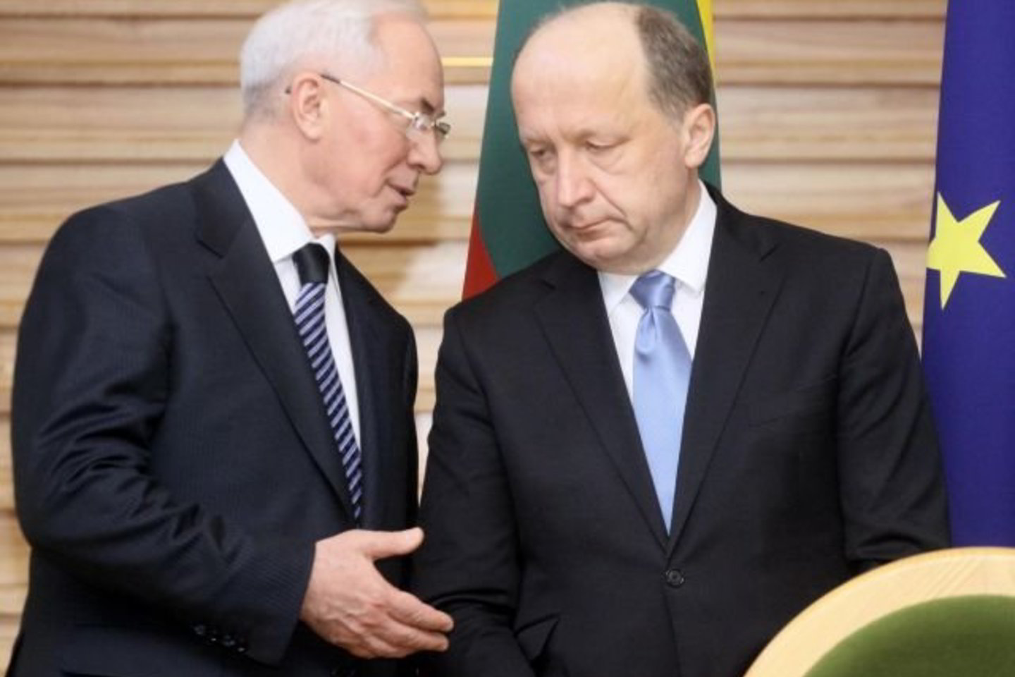 Mykola Azarovas bendravo su Andriumi Kubiliumi.