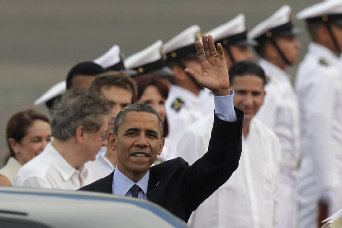 B. Obama atvyko į Kartageną, kur jo agentai, užuot ruošęsi vizitui, visą savaitę lėbavo.