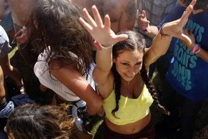 S. Berlusconi teismo liudytoja pasakoja apie „Bunga bunga“ vakarėlį