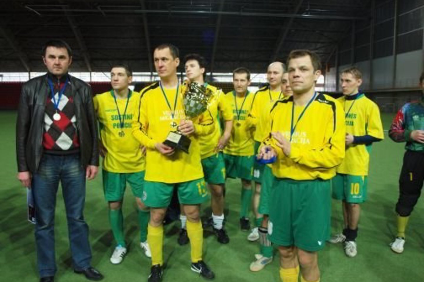 Vilniaus apskrities vyriausiojo policijos komisariato Migracijos valdybos futbolo komanda lyderiauja tarptautiniuose teisėsaugos darbuotojų turnyruose.