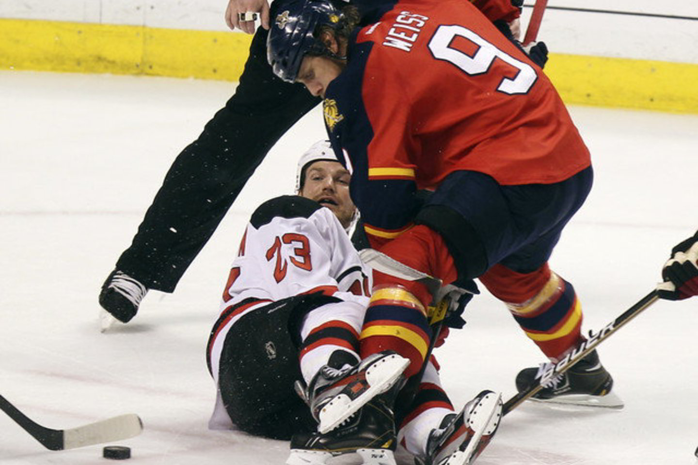 „Devils“ ir „Panthers“ mačo akimirkos.
