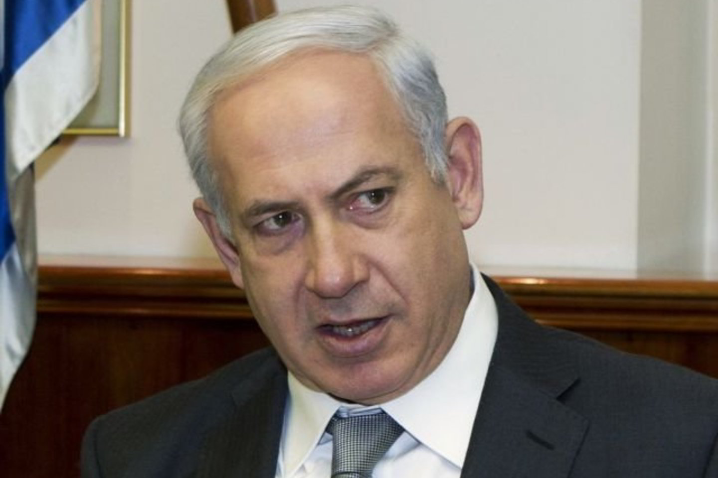 Ministras pirmininkas Benyaminas Netanyahu teigia, kad dar 10 mln. bus skirta mėnesinių tiesioginių išmokų ypač vargingai gyvenantiems asmenims didinimui.
