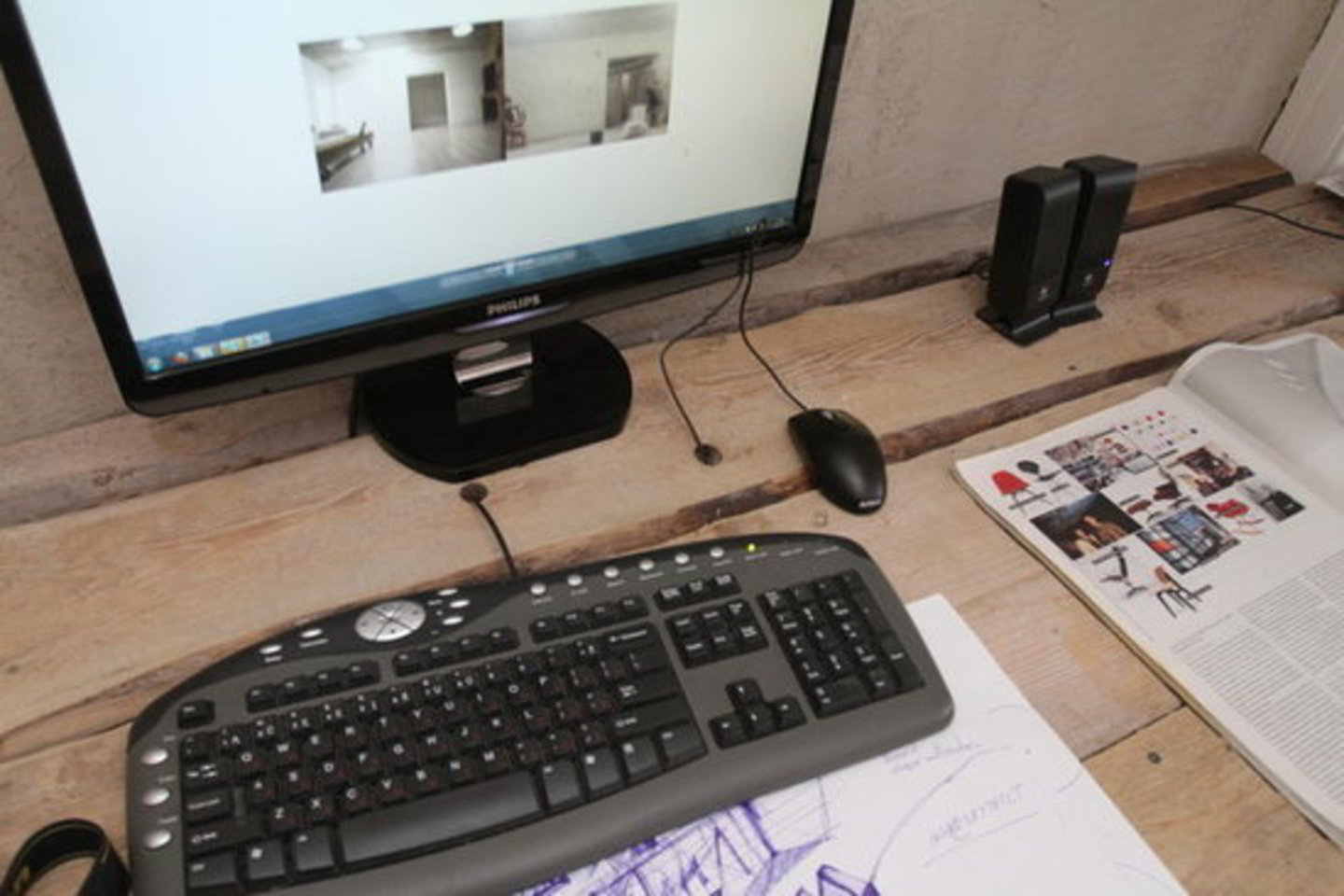 Viešai paskelbta informacija bus laikoma visuomenės informavimo priemonėse, valstybės ir savivaldybių institucijų ir įstaigų interneto svetainėse paskelbta informacija.