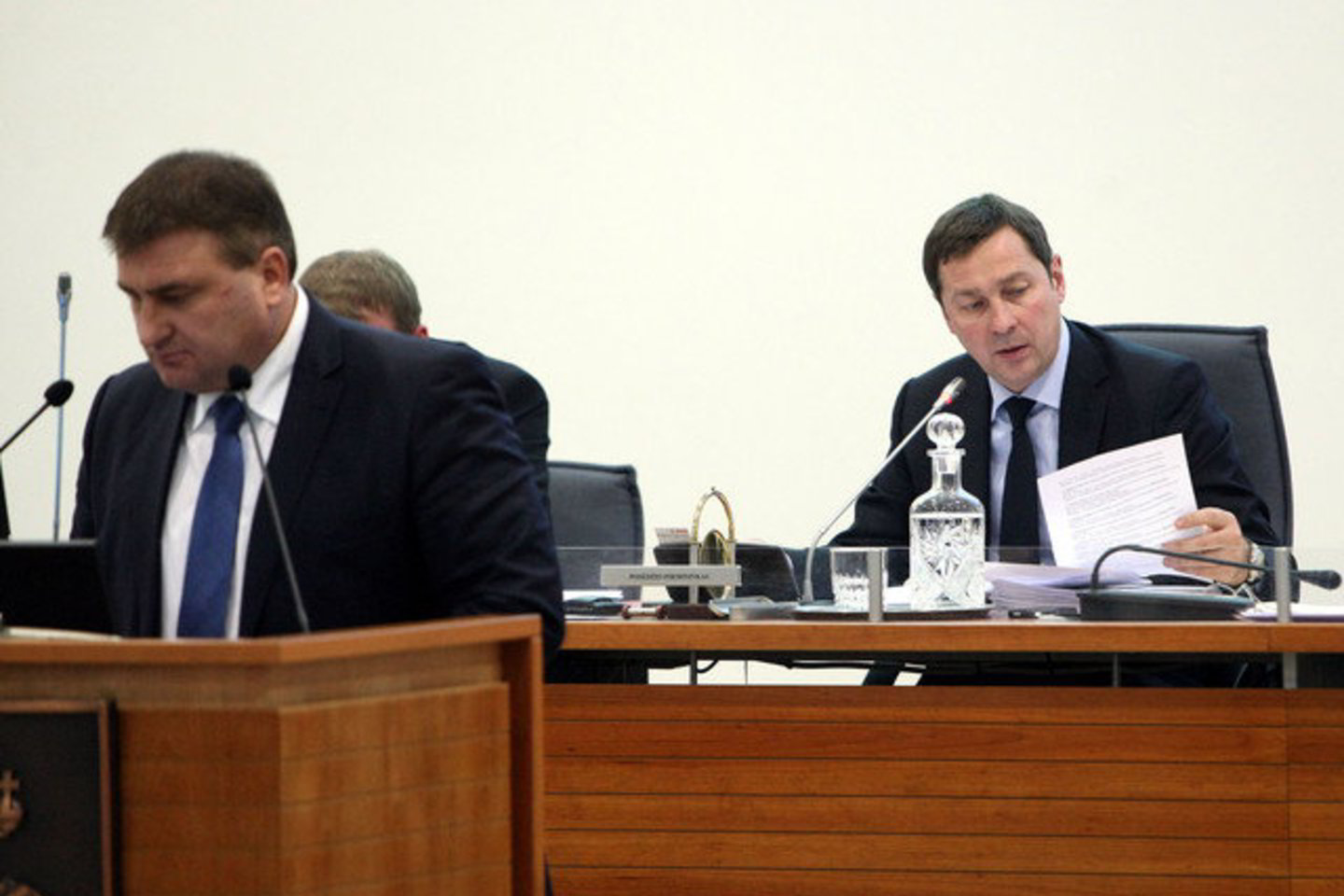 Vilniaus mero Artūro Zuoko teigimu, pagrindinę ieškinio dalį sudaro negautos gyventojų pajamų mokesčio (GPM) lėšos.