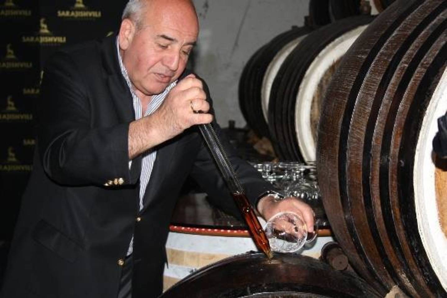 Gruzinai turi gilias brendžio gamybos tradicijas, siekiančias net 1884 m.