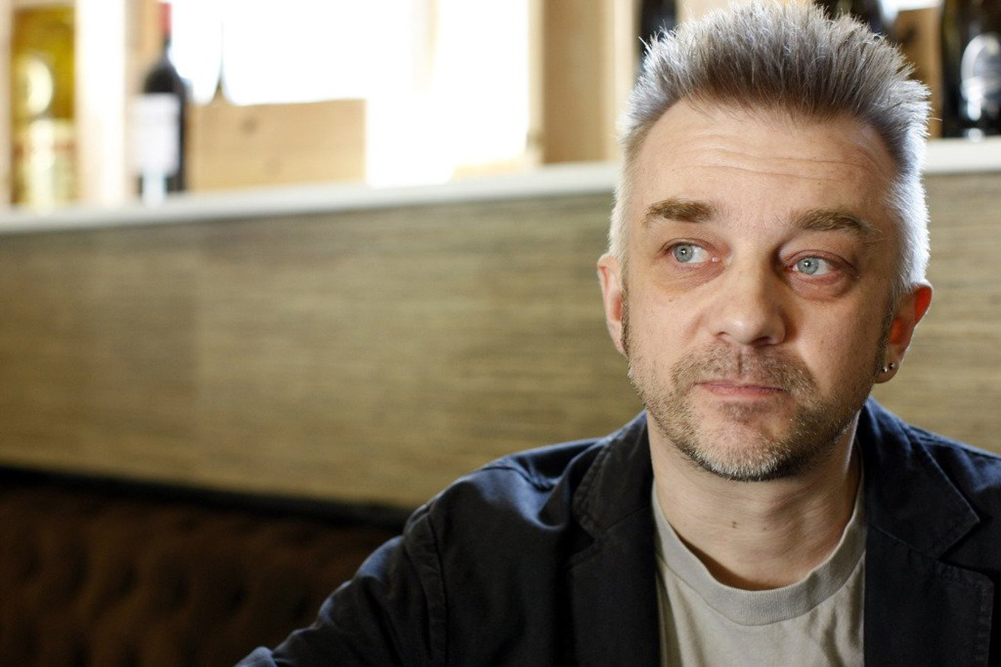 Dainininkas BBC auditorijai papasakojo apie okupacijos laikus, kuomet daug visame pasaulyje populiarios muzikos mūsų šalyje buvo uždrausta.