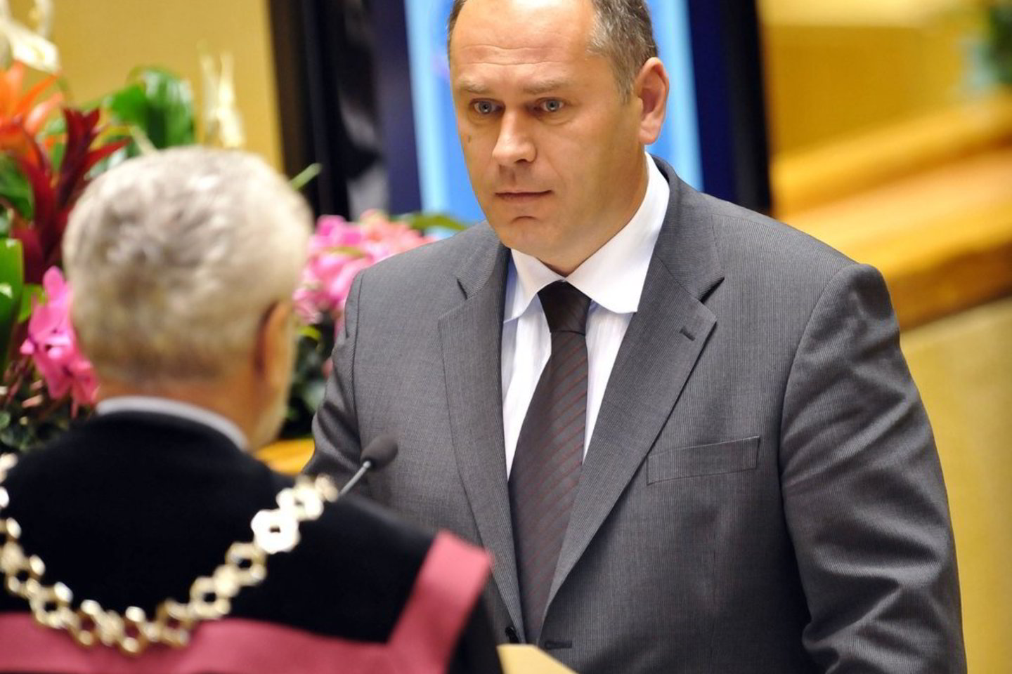 Paklaustas apie tos nakties įvykius A. Endzinas lrytas.lt sakė, kad įvyko nesusipratimas.