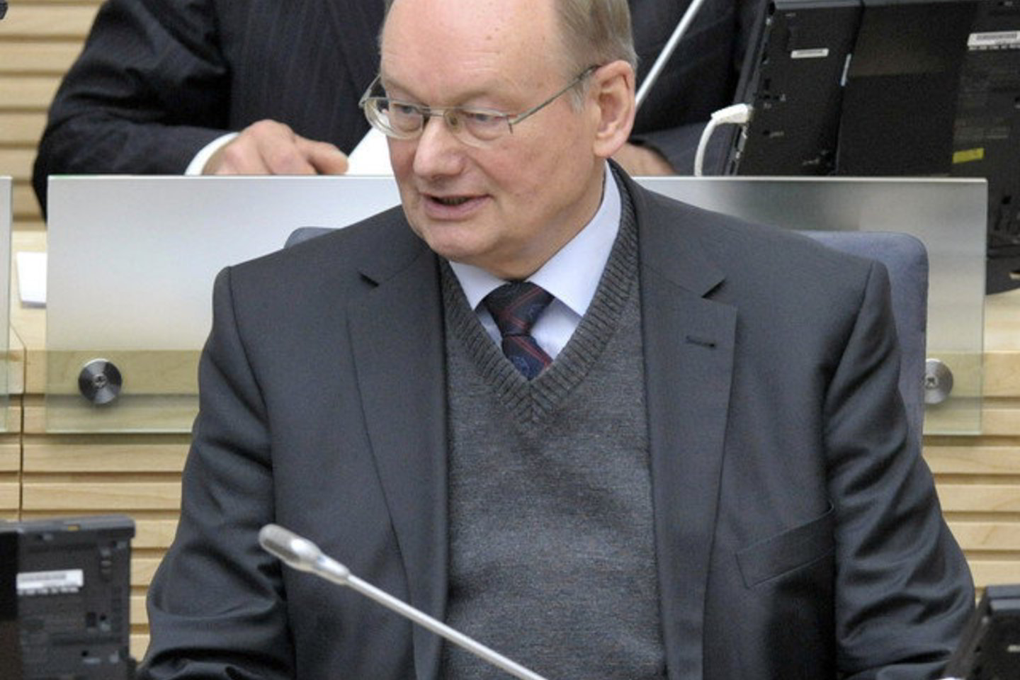 Ireną Degutienę pavaduos Seimo vicepirmininkas Česlovas Juršėnas.