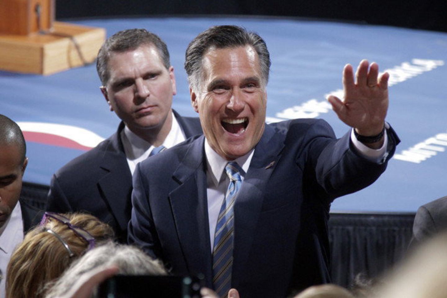 „Šis vakaras yra nusivylimo Obamos (vadovavimo) metais pabaigos pradžia, - ir naujo, geresnio skyriaus, kurį rašysime kartu, pradžia“, - pareiškė M. Romney.