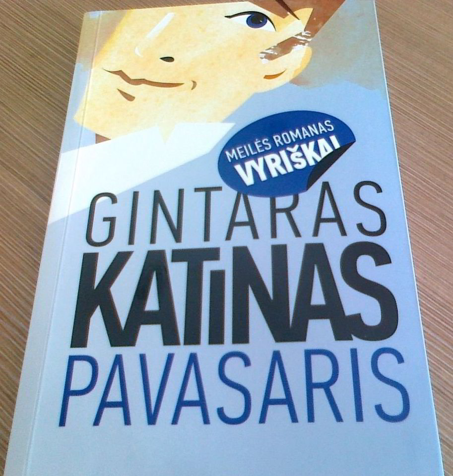 Debiutinis G. Katino romanas – apie meilę.