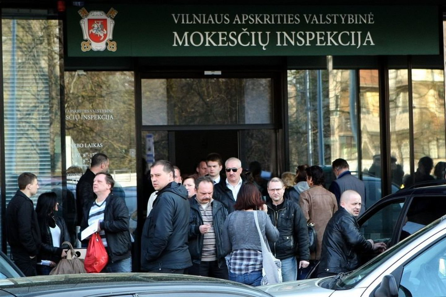 Pildyti dokumentų ranka į VMI ateina nemažai mokesčių mokėtojų, tačiau įstaigos darbuotojai pasiruošę tokiems srautams.