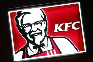 KFC turės išmokėti 8,3 mln. JAV dolerių kompensaciją apsinuodijusiai mergaitei