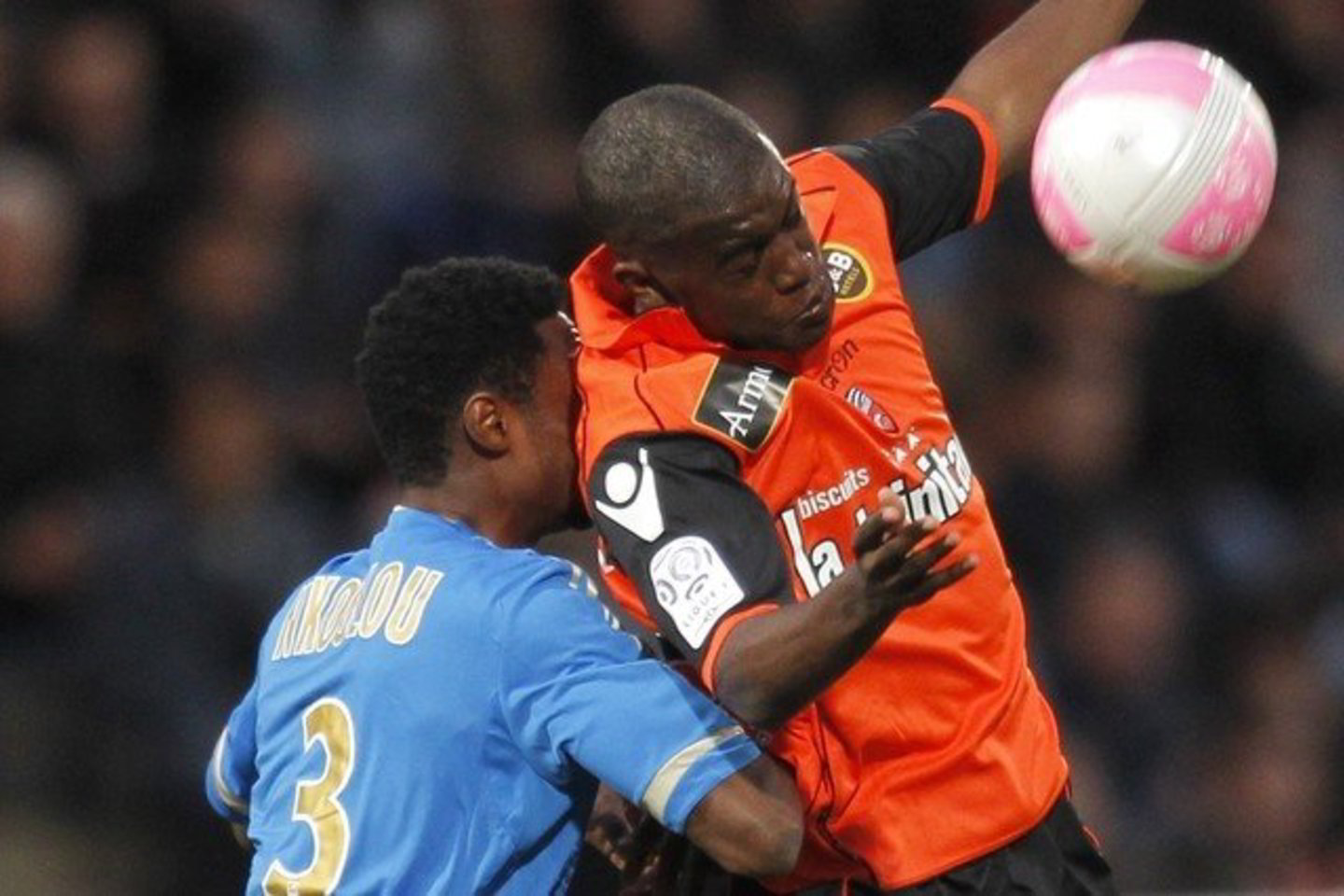 Kitame penktadienio susitikime „FC Lorient“ futbolininkai savo aikštėje 2:1 (1:0) įveikė Marselio „Olympique“ komandą.