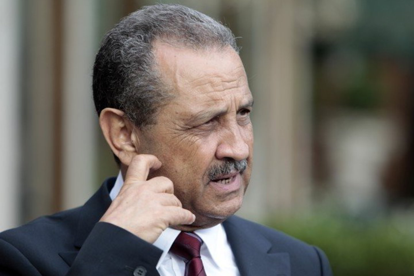 Sh. Ghanemas daug metų priklausė artimam M. Gaddafi bendražygių ratui.