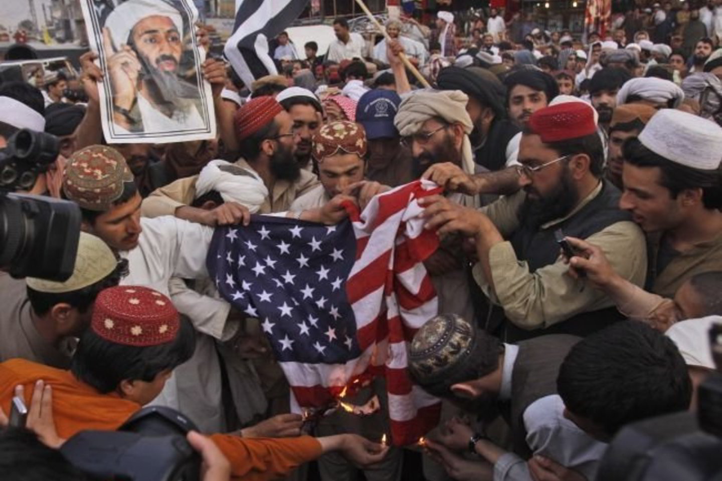 Laiškuose išryškėja nesutarimai „al Qaeda“ viduje, įtampa tarp ekstremistų Pakistane ir O. bin Ladeno nerimas dėl blėstančio savo organizacijos populiarumo.