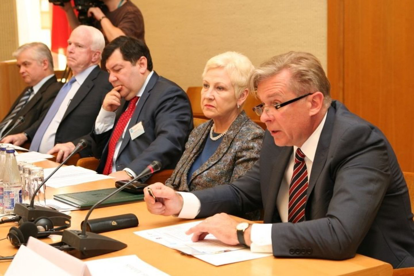 Seime vyksta konferencija „Parlamentarų vaidmuo stiprinant demokratijas Rytų Europoje: link demokratinių visuomenių“.