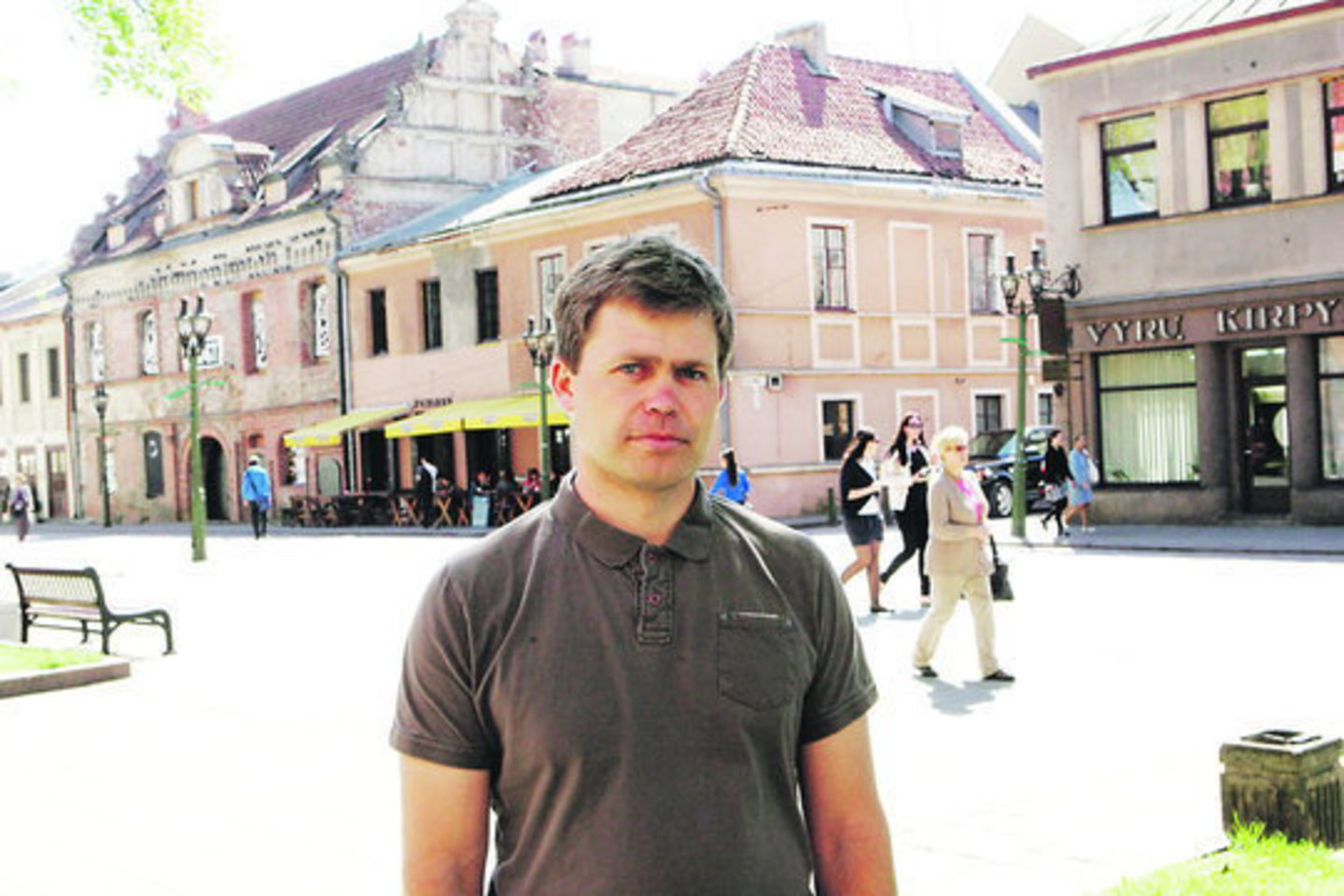 „Emigracija tik išryškino šeimos sunkumus ir paskatino juos greičiau spręsti“, – įsitikinęs VDU Socialinio darbo katedros lektorius G. Malinauskas.