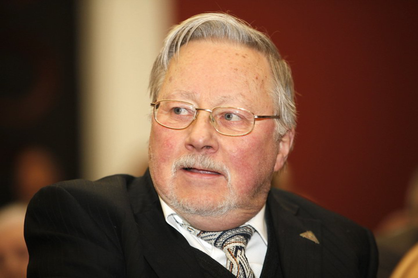 V. Landsbergis kritikavo Rusijos siekius šantažuoti NATO.