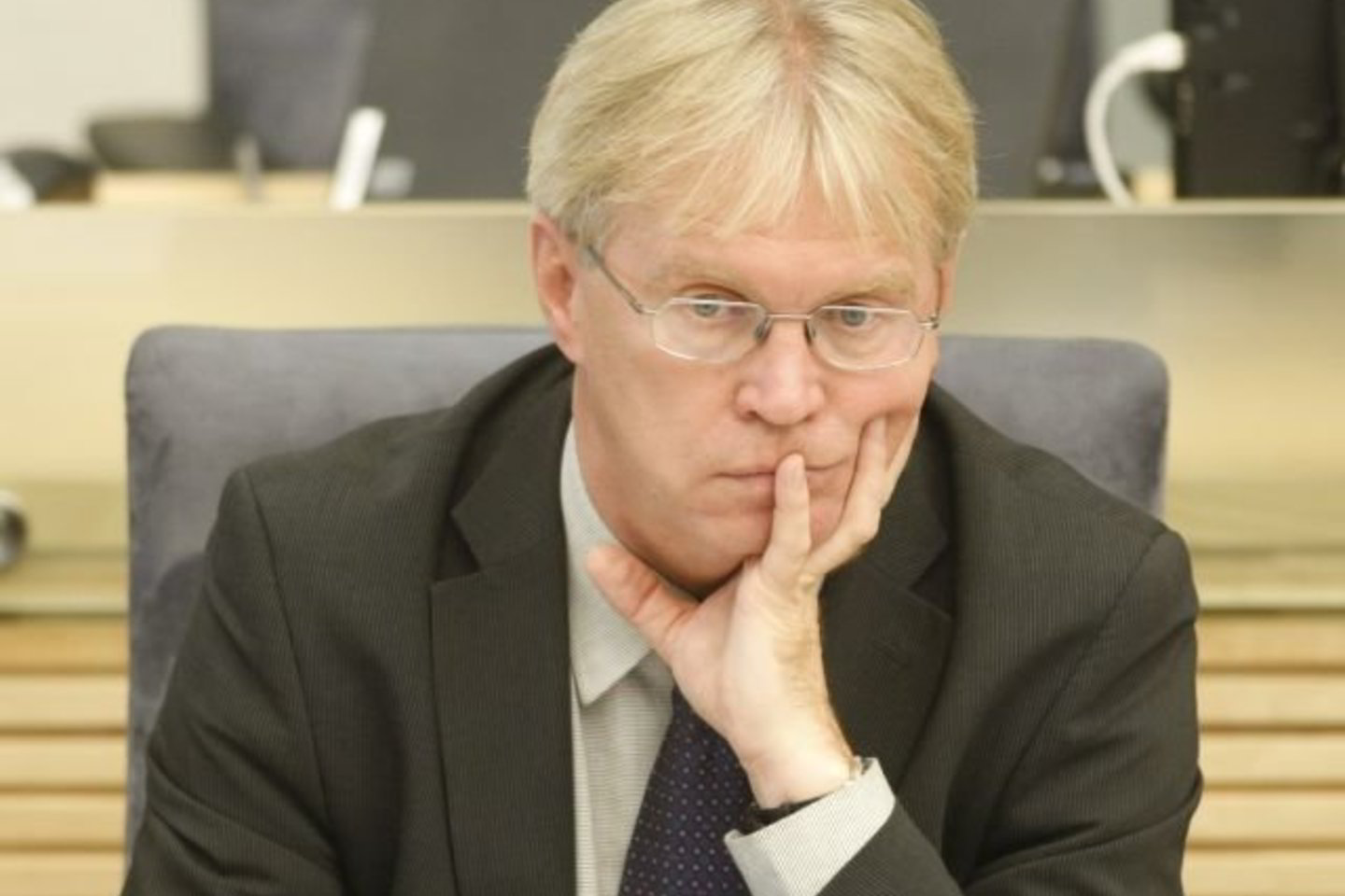 Socialinės apsaugos ir darbo ministras D. Jankauskas su širdperša prisimena buvusius nemalonumus dėl sūnaus.