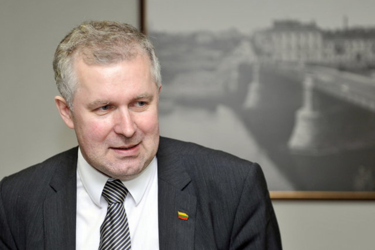 A. Anušauskas tvirtina, jog dalies ataskaitos išslaptinimas sustiprins visuomenės pasitikėjimą VSD kurio veikla esą dažnai iš anksto vertinama neigiamai.