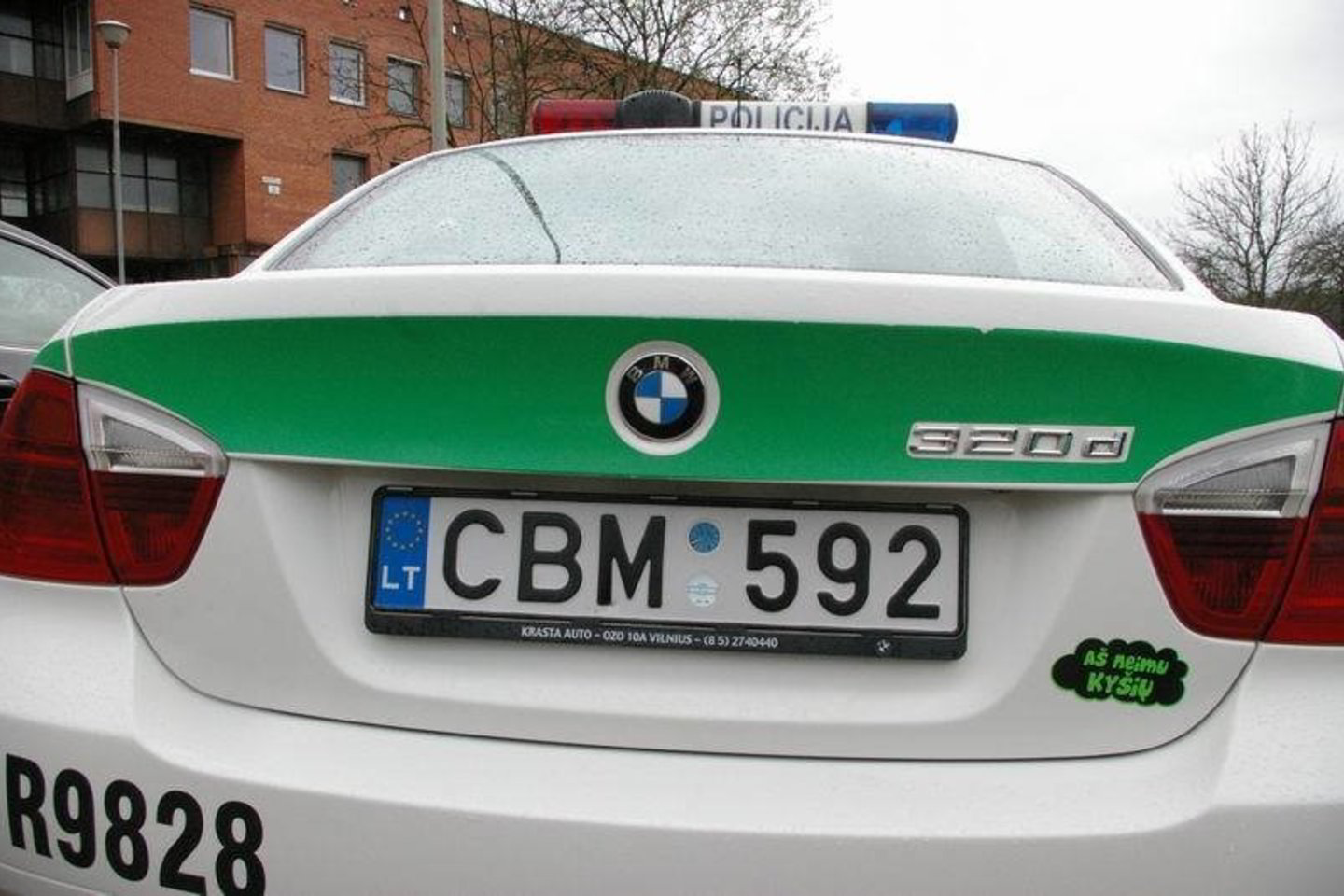 Kelių eismo taisykls pažeidusiems vairuotojams nesiseka susitarti su policija gražiuoju.