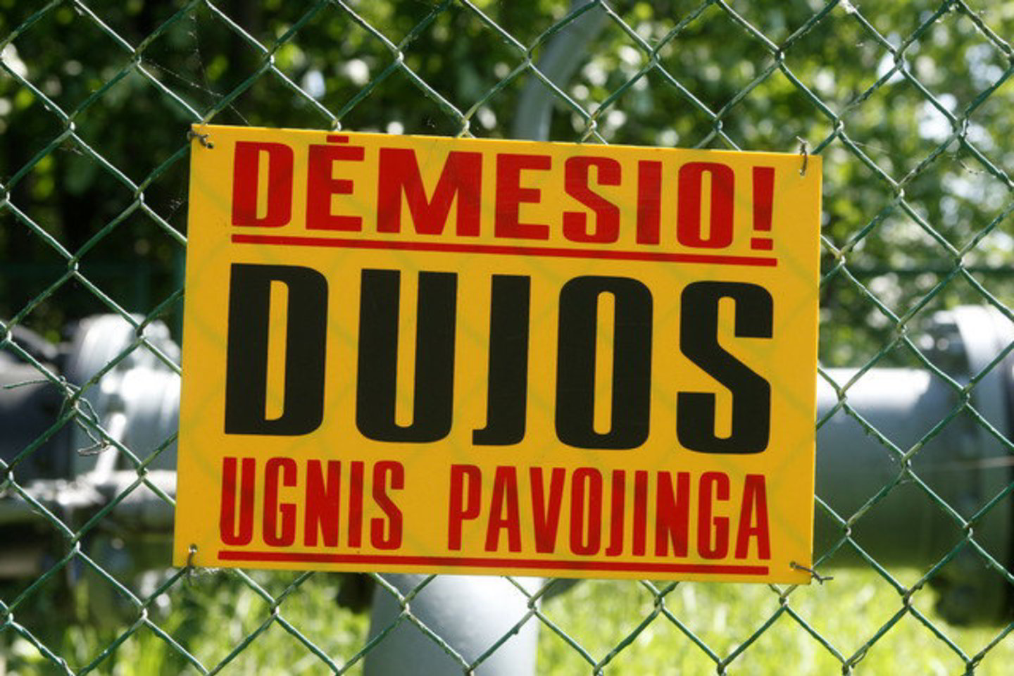 Užkliudžius dujų vamzdyną pliūptelėjo ugnis.