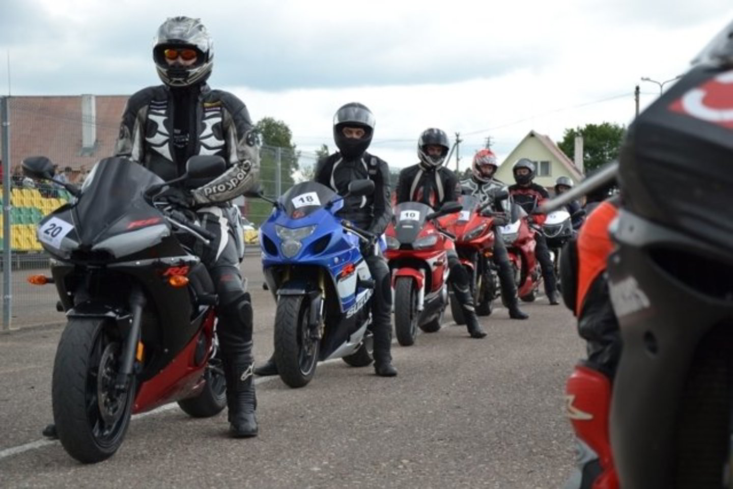 Jau kitą savaitgalį pajėgiausi Lietuvos motociklininkai Kačerginėje pradės kovą dėl šių metų greičiausiųjų titulų.