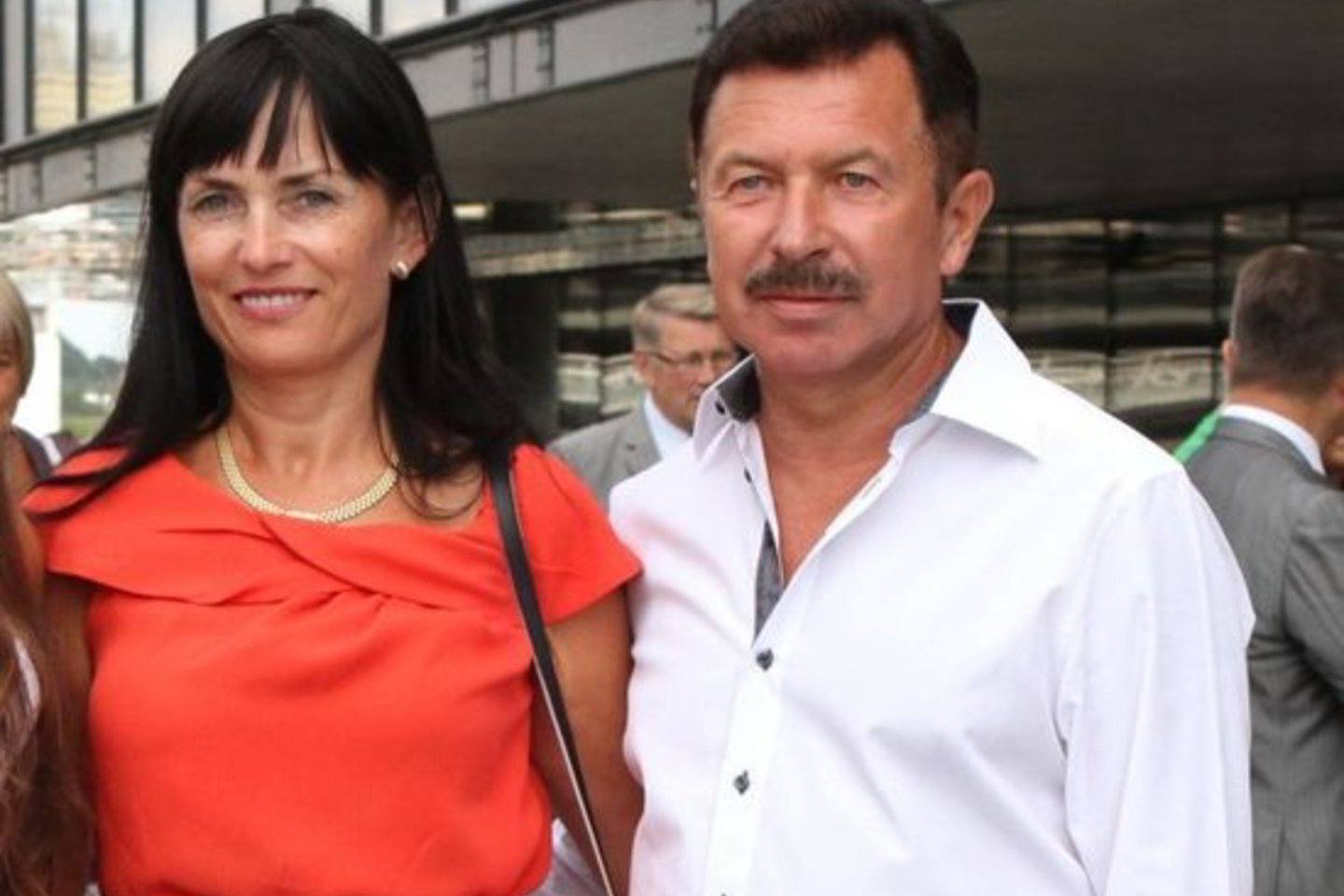 „Galbūt ir dalyvaus“, - apie žmonos Aušros planus kalba R. Ručys.