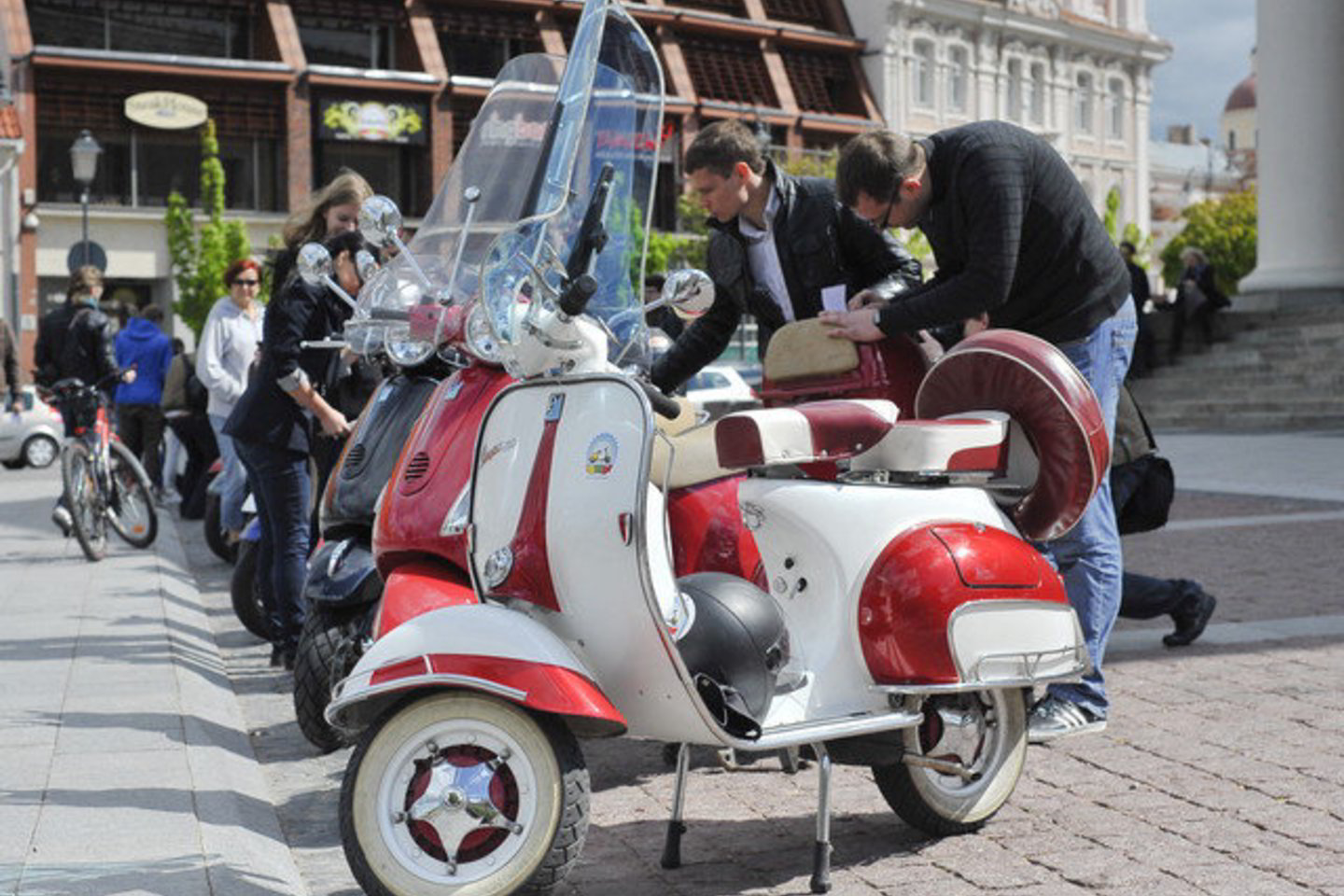 "Vespa" motoroleriai turi bene didžiausią gerbėjų būrį.