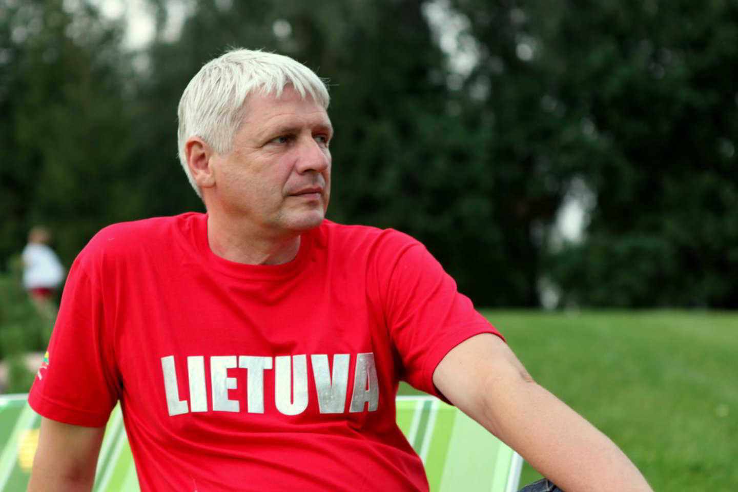 Nedaugelis pažįsta kitą S. Bartkaus pusę. Jis labai domisi istorija ir prieš keletą metų pradėjo kurti dokumentinius filmus.