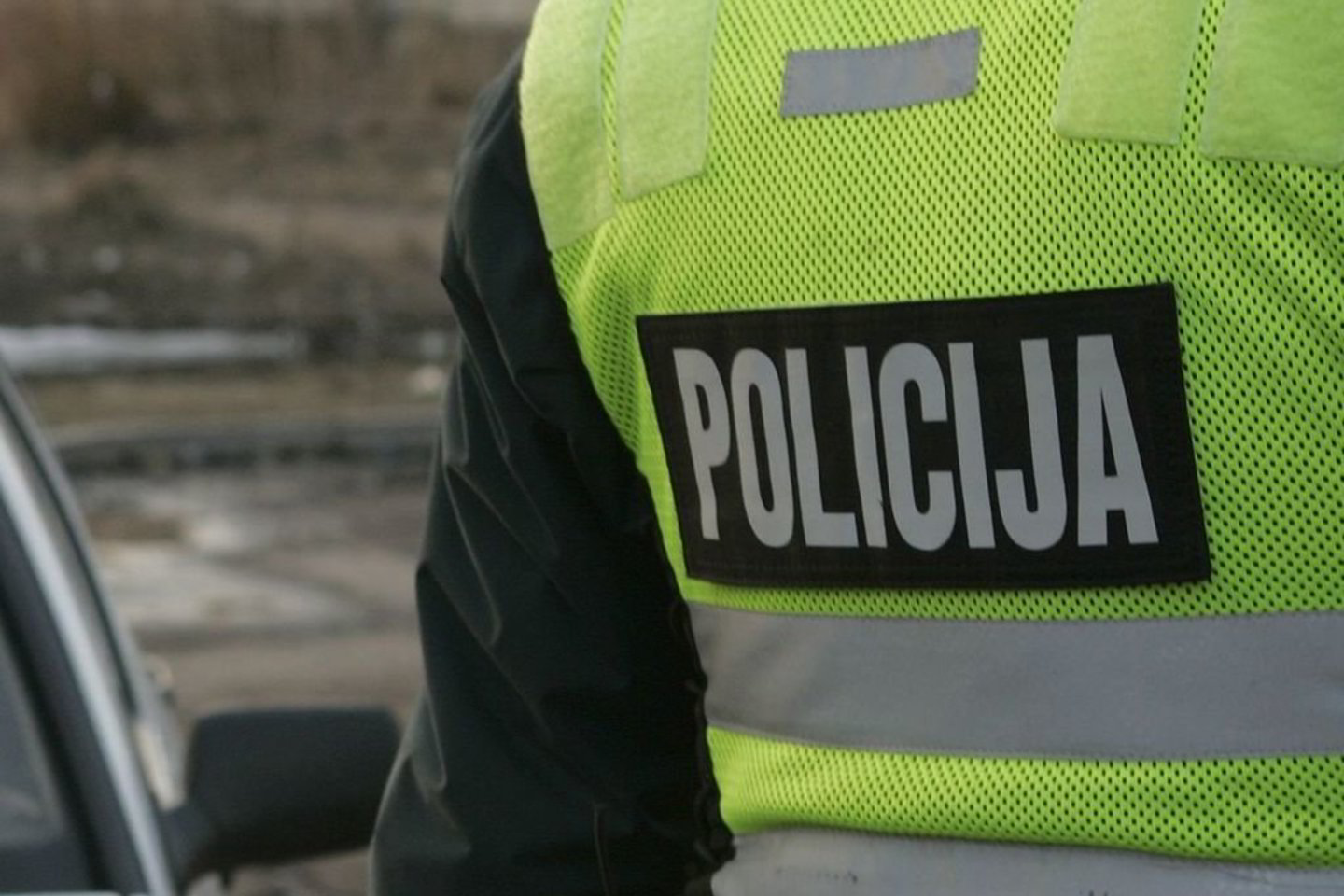 Pareigūnai sulaikytuosius uždarė į areštinę.