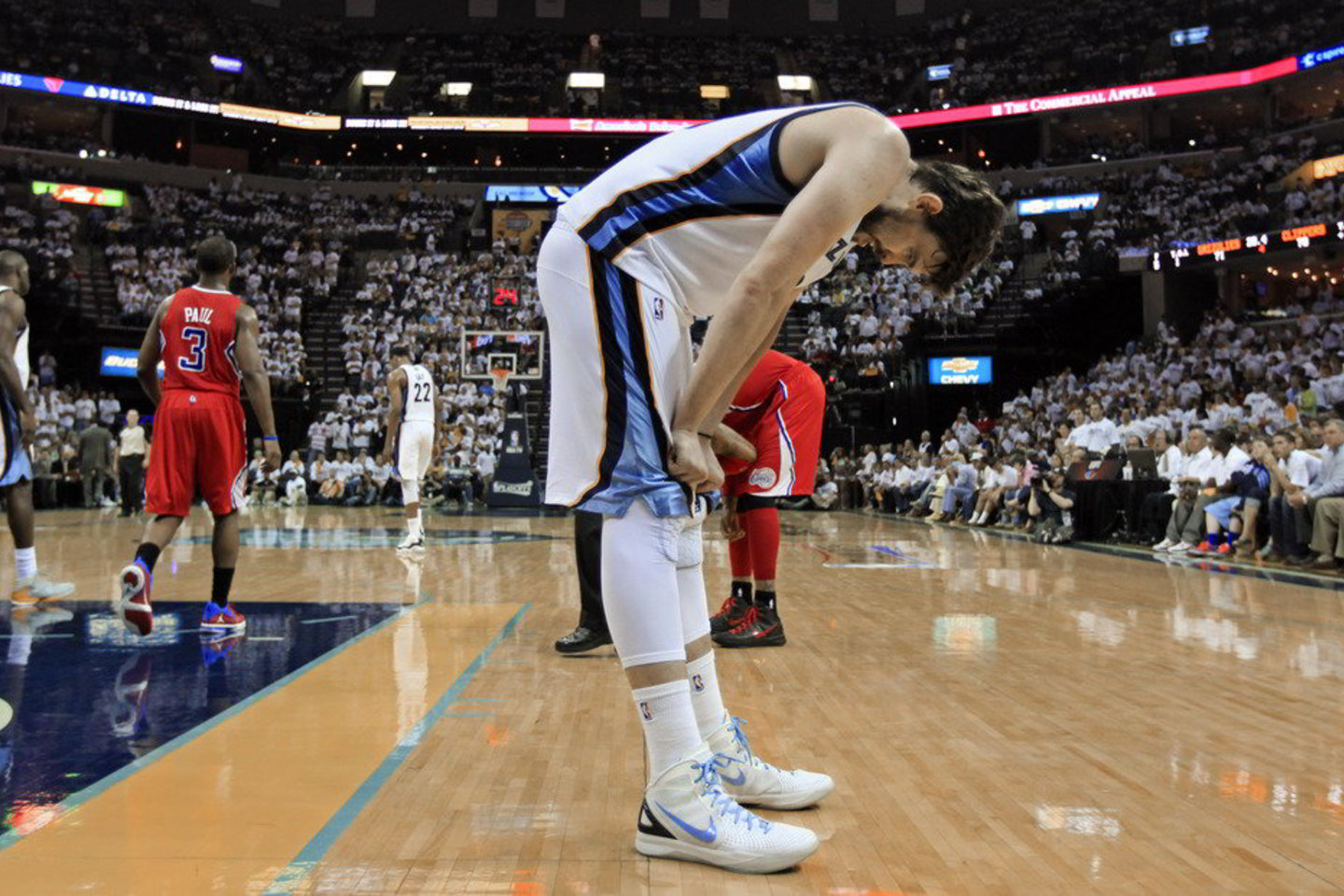 "Clippers" lemiamame NBA ketvirtfinalio serijos septintame mače įveikė "Grizzlies" atstovus ir pateko į Vakarų konferencijos pusfinalį.